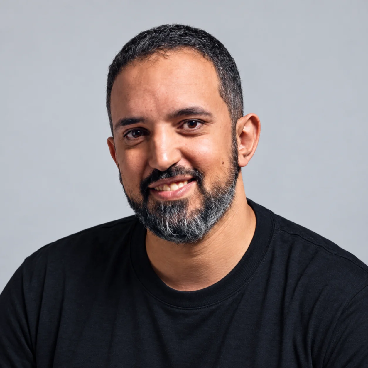 Creative Director & Arabic Lettering Artist | Co-Founder, Studio Nazar